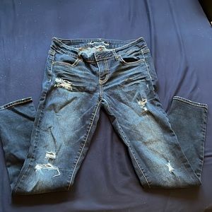 American Eagle Ripped Jegging